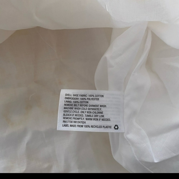 Alexis yellow floral embroiderd dress 1x - Picture 12 of 14